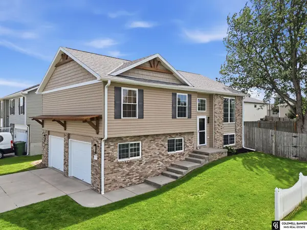 5701 S 96th Street, Lincoln, NE 68526