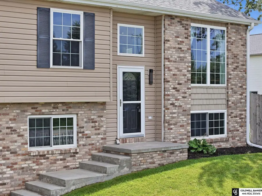 5701 S 96th Street, Lincoln, NE 68526 - #2
