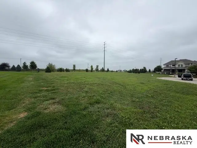 19206 Grande Avenue Circle, Elkhorn, NE 68022 - #2