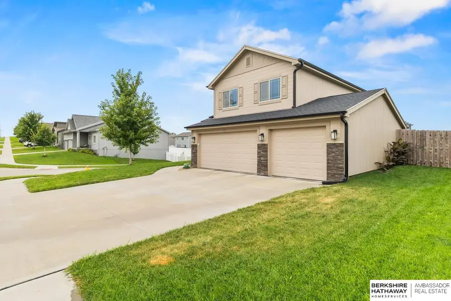 16520 Weber Street, Bennington, NE 68007 - #2