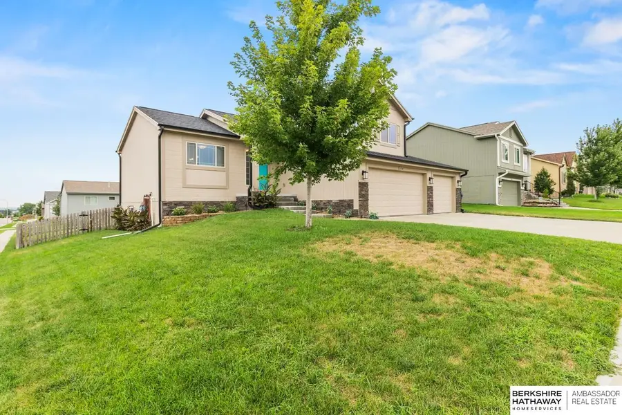 16520 Weber Street, Bennington, NE 68007 - #3