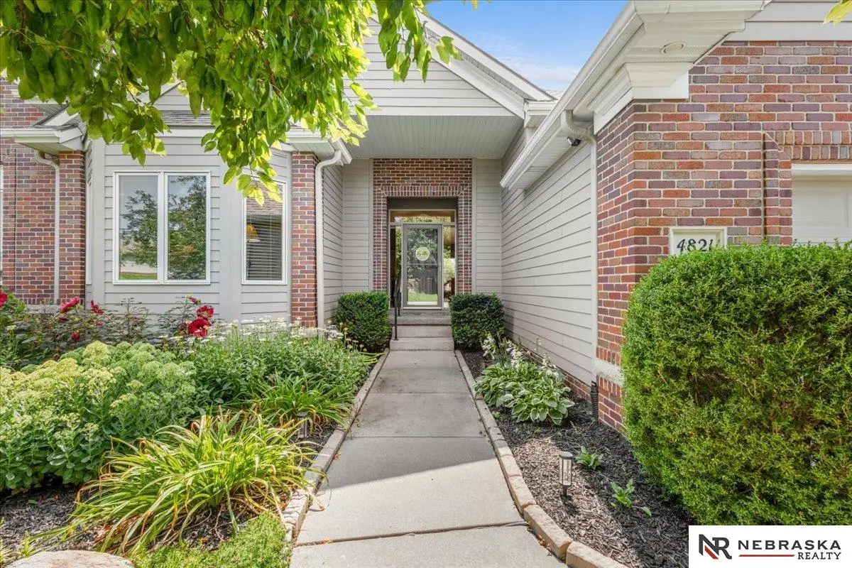 4821 Gleneagle Court, Lincoln, NE 68526 - #1
