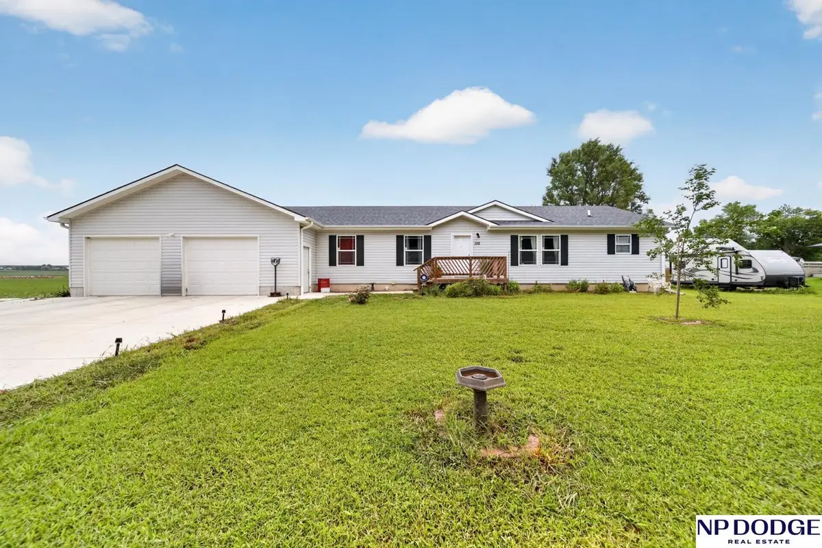 106 N Queen Street, Cedar Bluffs, NE 68015 - #1