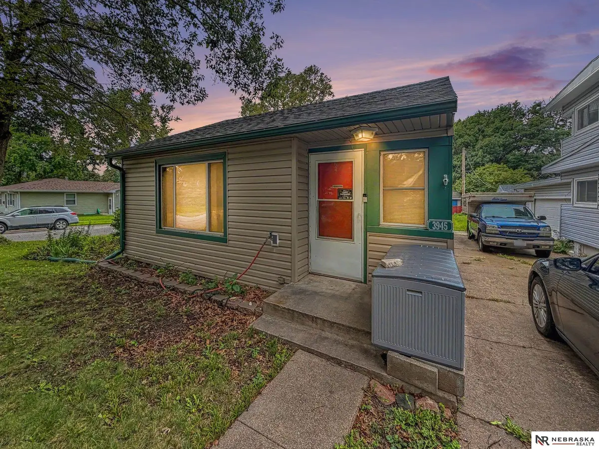 3945 S 19 Street, Lincoln, NE 68502 - #1