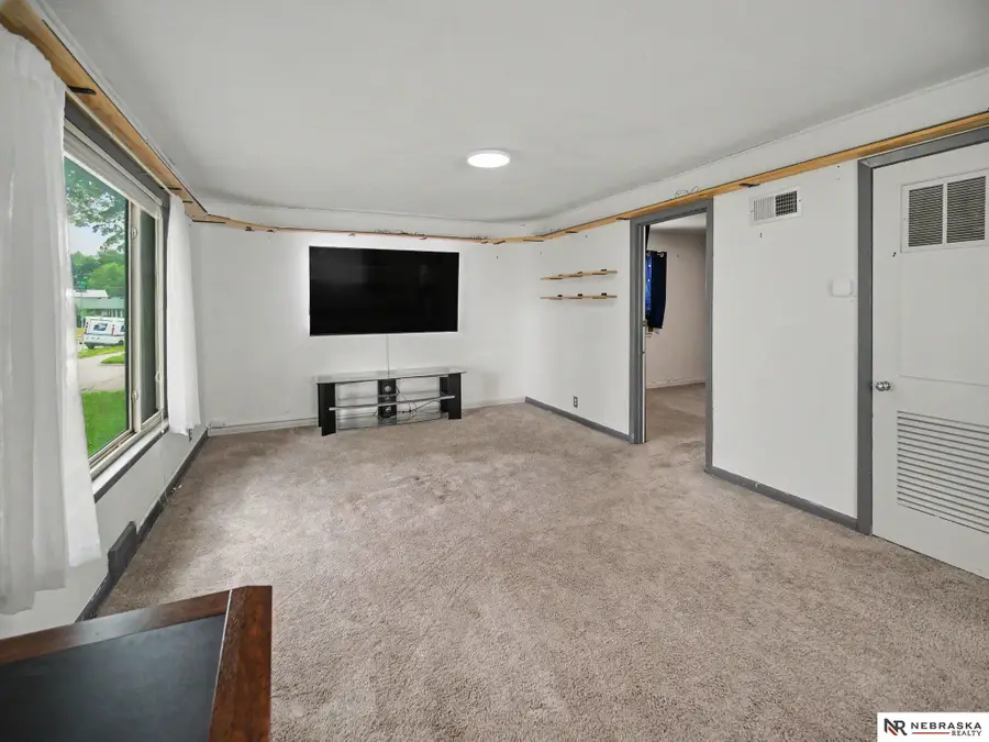 3945 S 19 Street, Lincoln, NE 68502 - #3