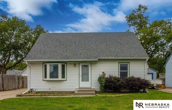 2615 S 55 Street, Lincoln, NE 68506