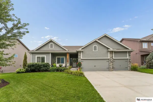 7860 S 190th Street, Omaha, NE 68136
