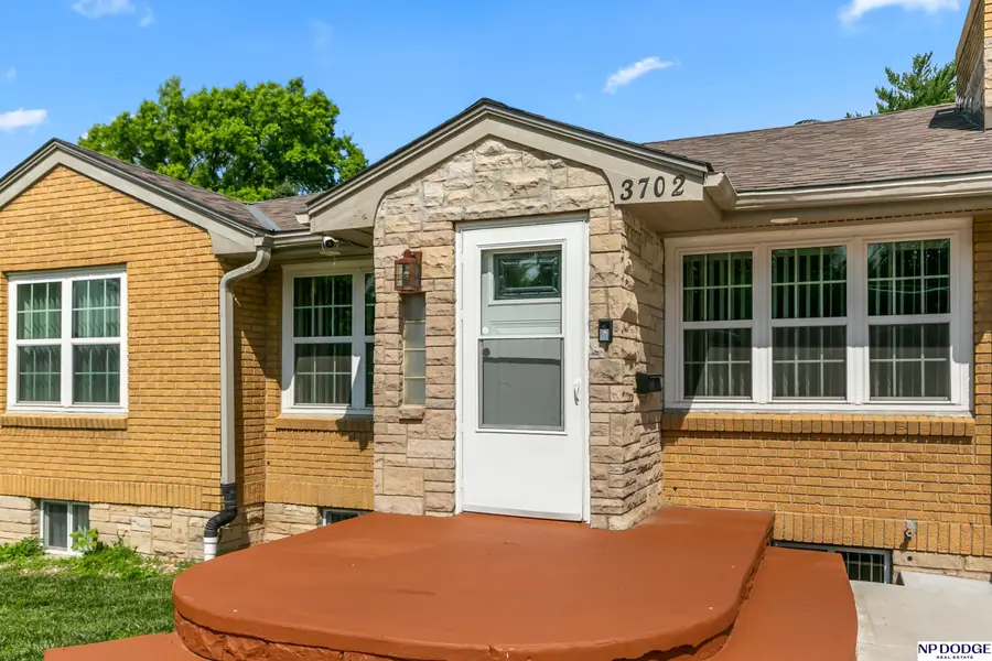 3702 N 60 Street, Omaha, NE 68104-2747 - #3