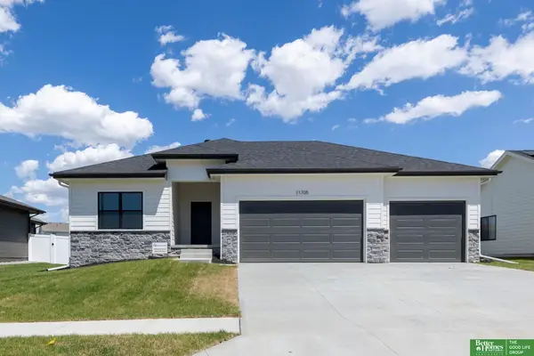 8612 Reed Street, Papillion, NE 68046