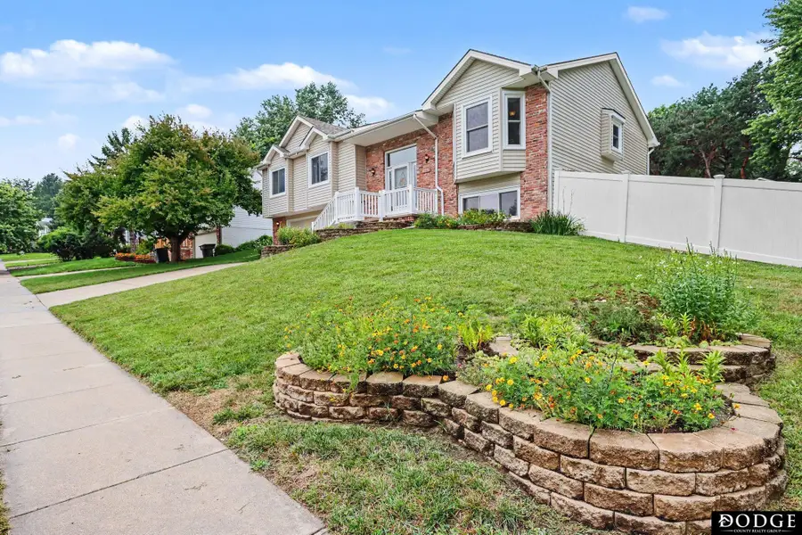 6325 Briar Rosa Drive, Lincoln, NE 68156 - #3