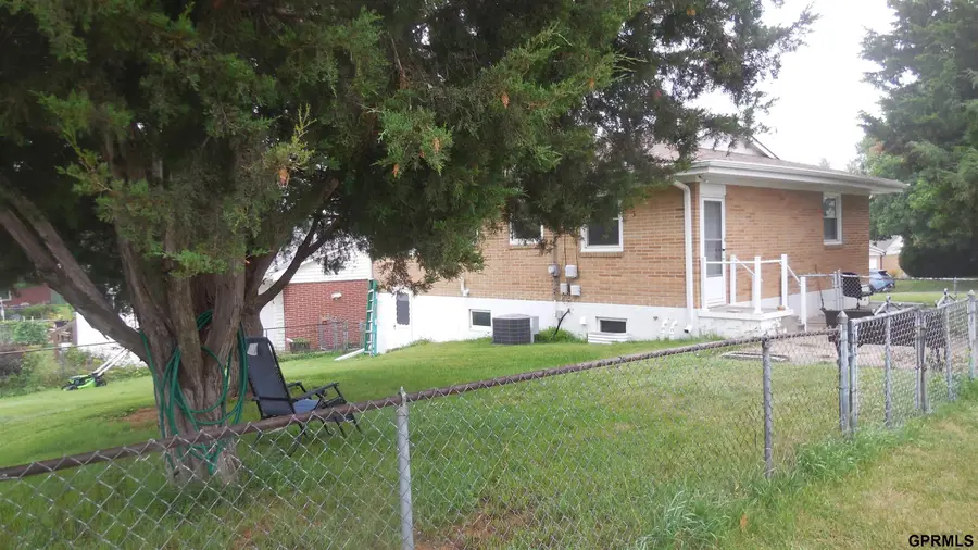 7401 Schuyler Drive, Omaha, NE 68114 - #3