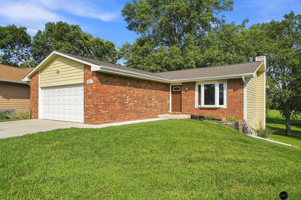 5101 Rosebriar Court, Lincoln, NE 68516 - #1