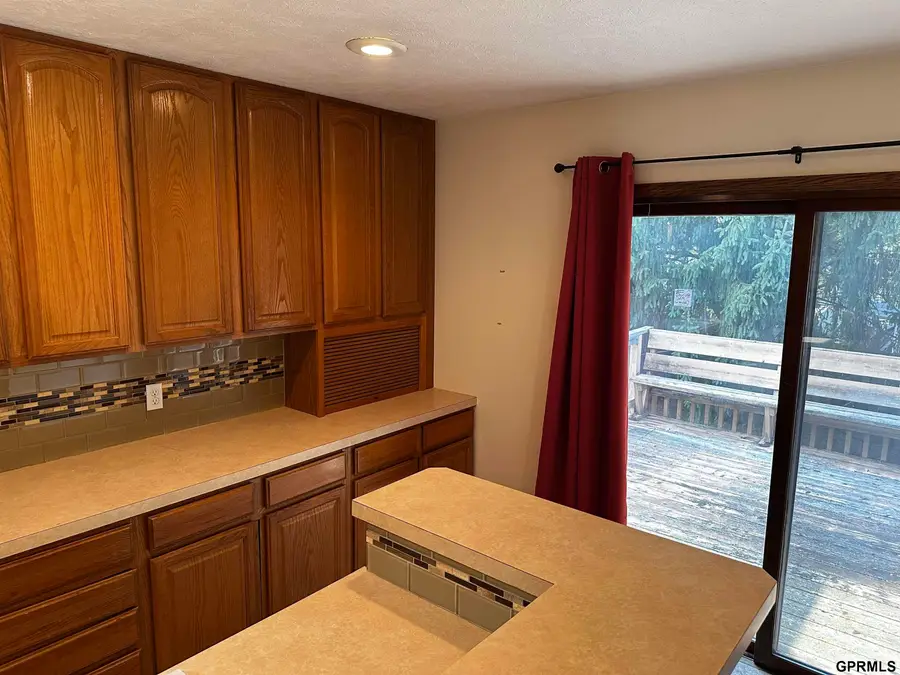 3726 Burr Oak Avenue, Bellevue, NE 68123 - #3