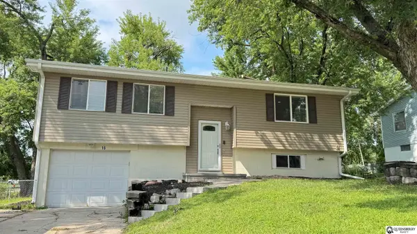 16 Anderson Way, Yutan, NE 68073