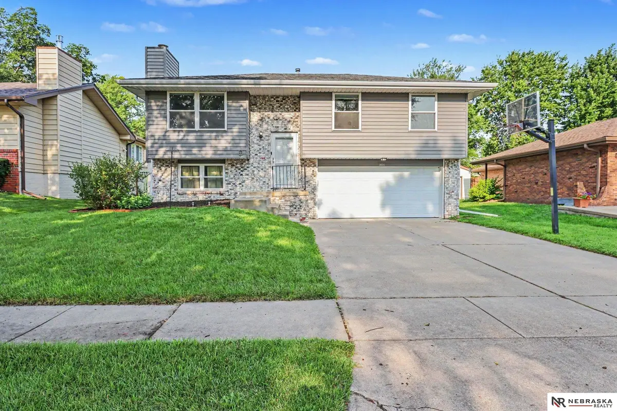 3501 N 75 Street, Lincoln, NE 68507 - #1