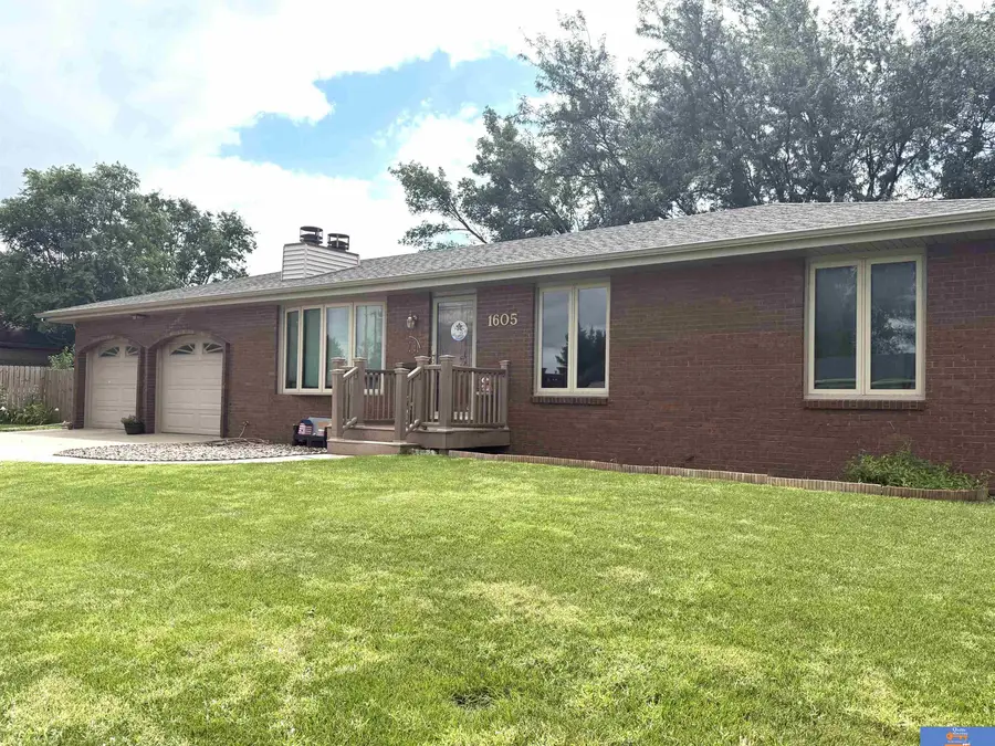 1605 Pleasant View, Beatrice, NE 68310 - #3