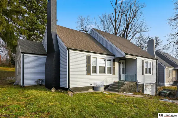 4677 N 60th Street, Omaha, NE 68104