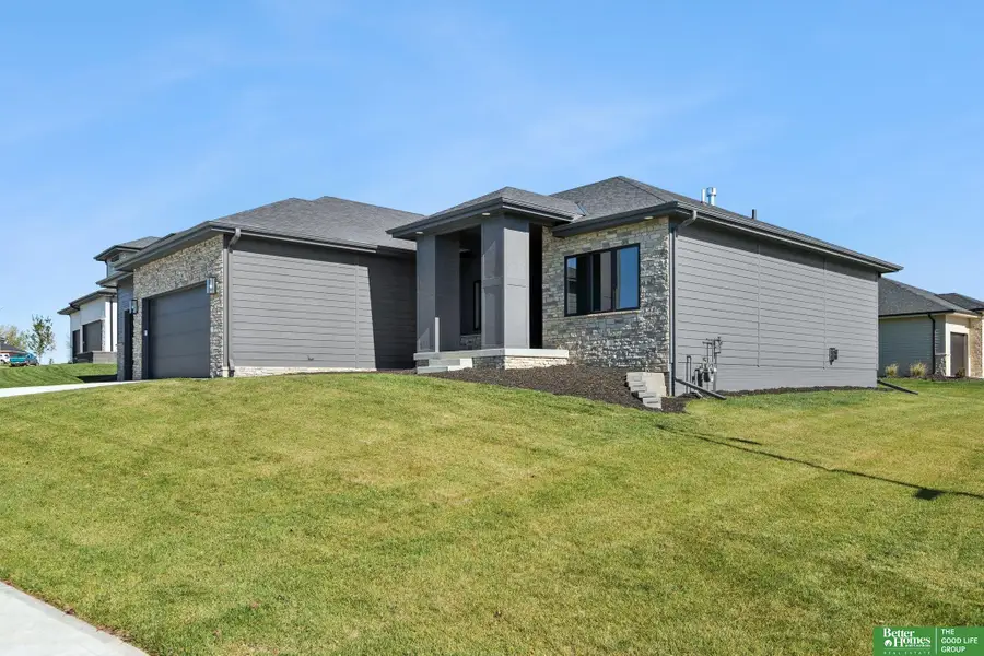3321 S 212th Street, Elkhorn, NE 68022 - #3