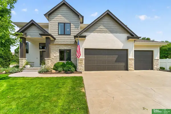 3805 S 194th Street, Omaha, NE 68130