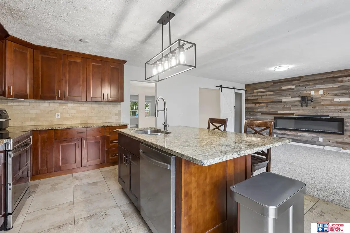 8222 Gold Street, Omaha, NE 68124 - #1