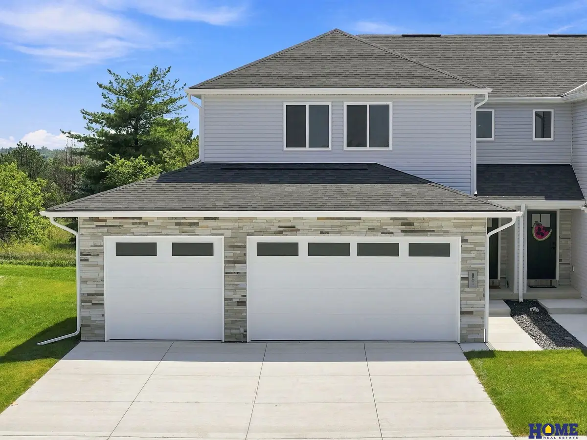 8901 Peregrine Road, Lincoln, NE 68505 - #1