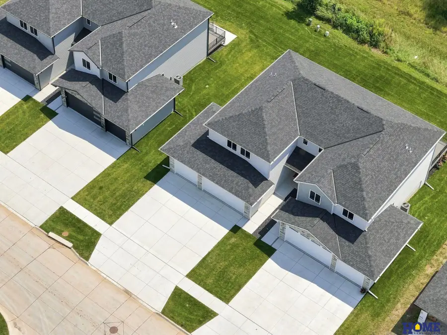 8901 Peregrine Road, Lincoln, NE 68505 - #3