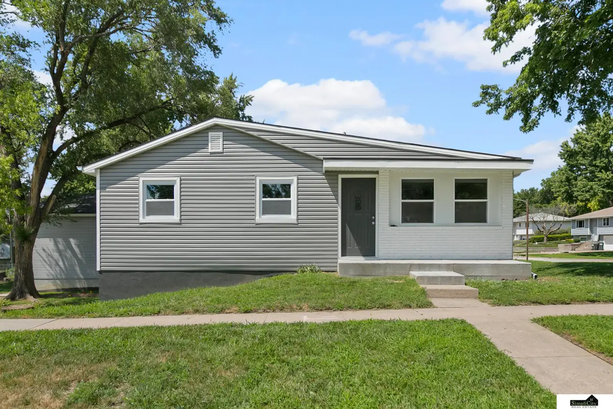 900 W Dawes Avenue, Lincoln, NE 68521 - #1