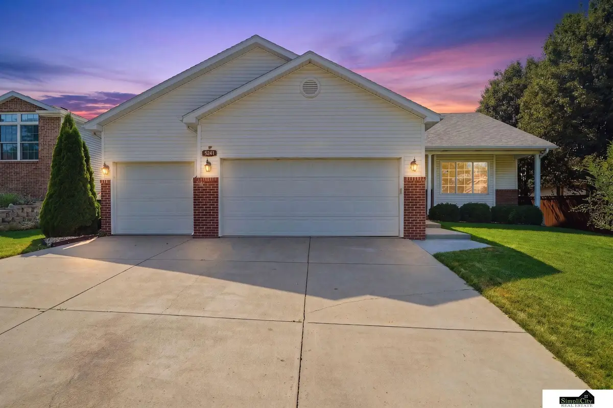 5241 N 11th Street, Lincoln, NE 68521 - #1