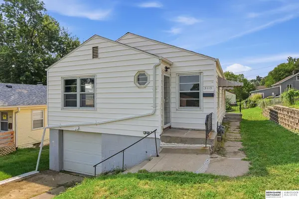 3115 Grebe Street, Omaha, NE 68112