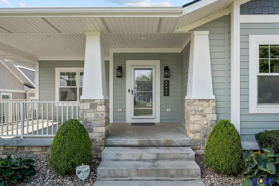 6015 Hidcote Drive, Lincoln, NE 68516 - #3