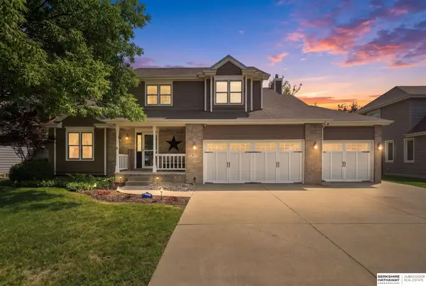 7817 Barrington Place, Lincoln, NE 68516