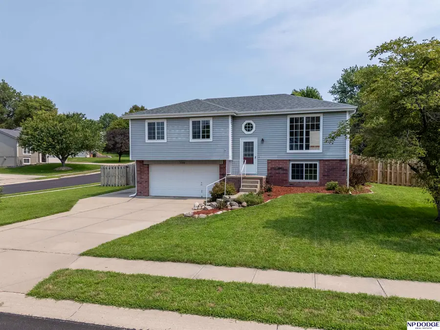 1140 Rawhide Road, Papillion, NE 68046 - #2