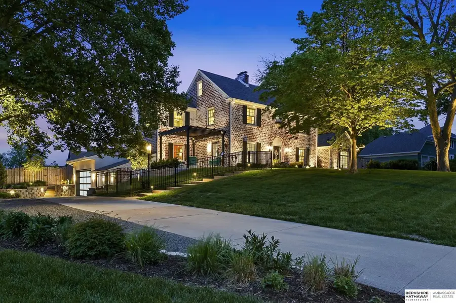 503 Ridgewood Avenue, Omaha, NE 68114 - #2