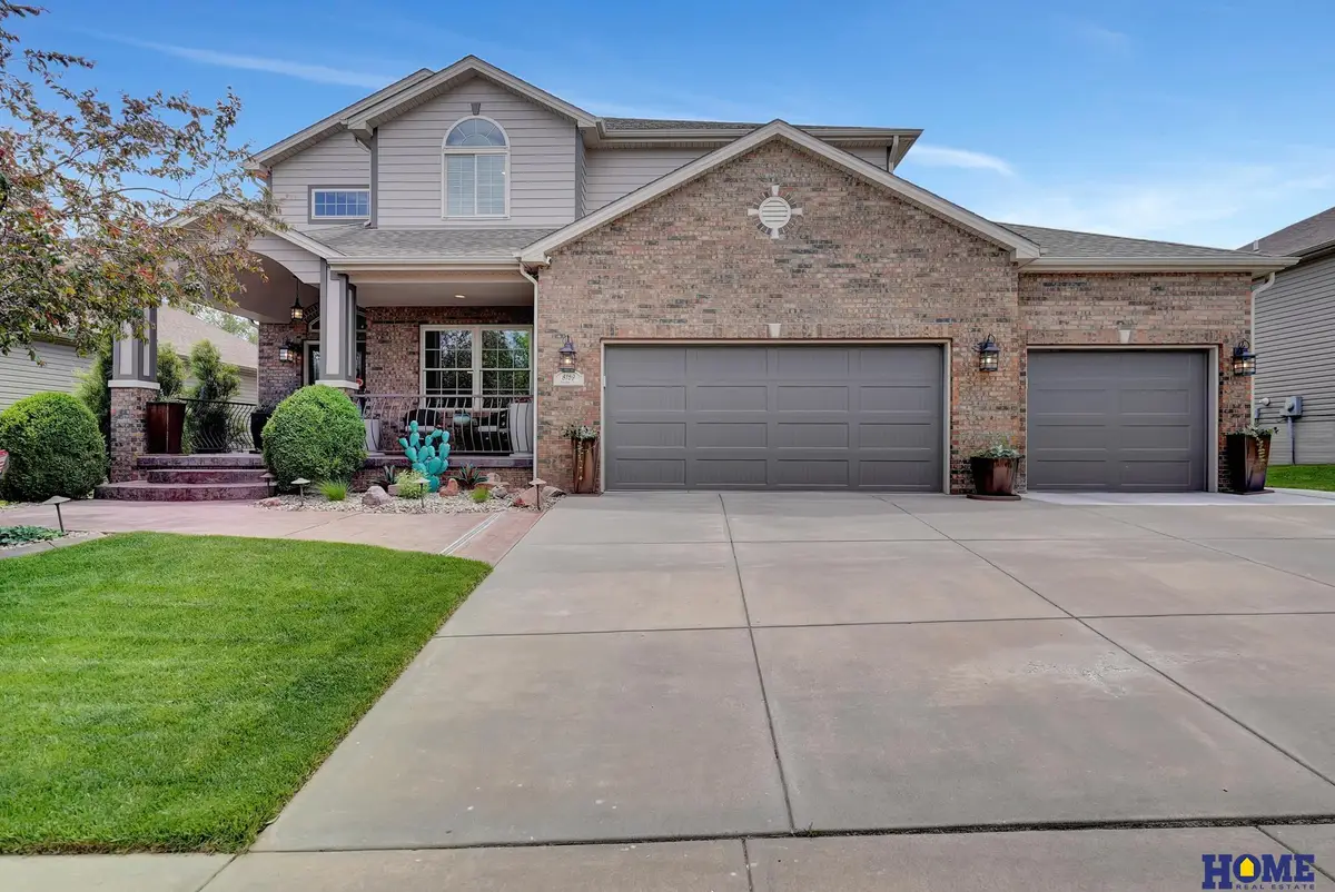 8159 Windmill Drive, Lincoln, NE 68507 - #1