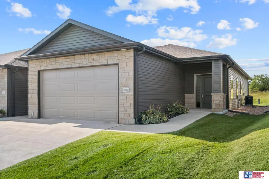 10315 Wayborough Lane, Lincoln, NE 68527 - #2