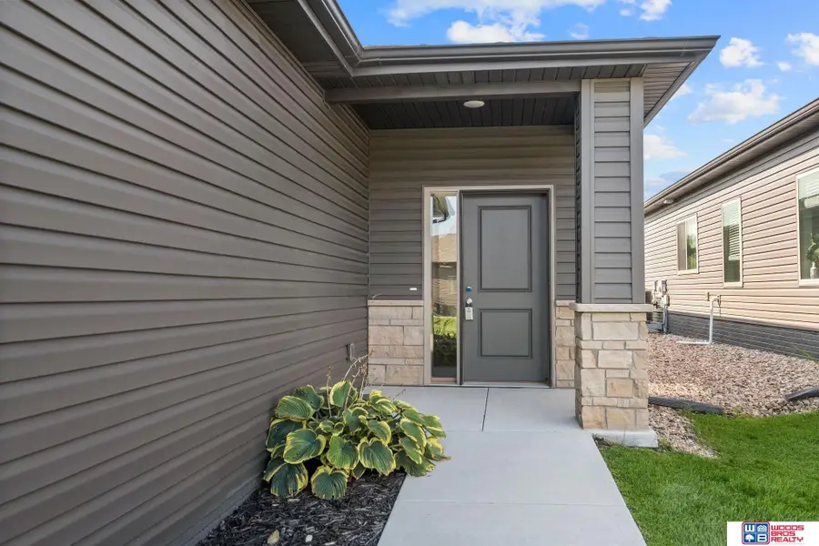 10315 Wayborough Lane, Lincoln, NE 68527 - #3