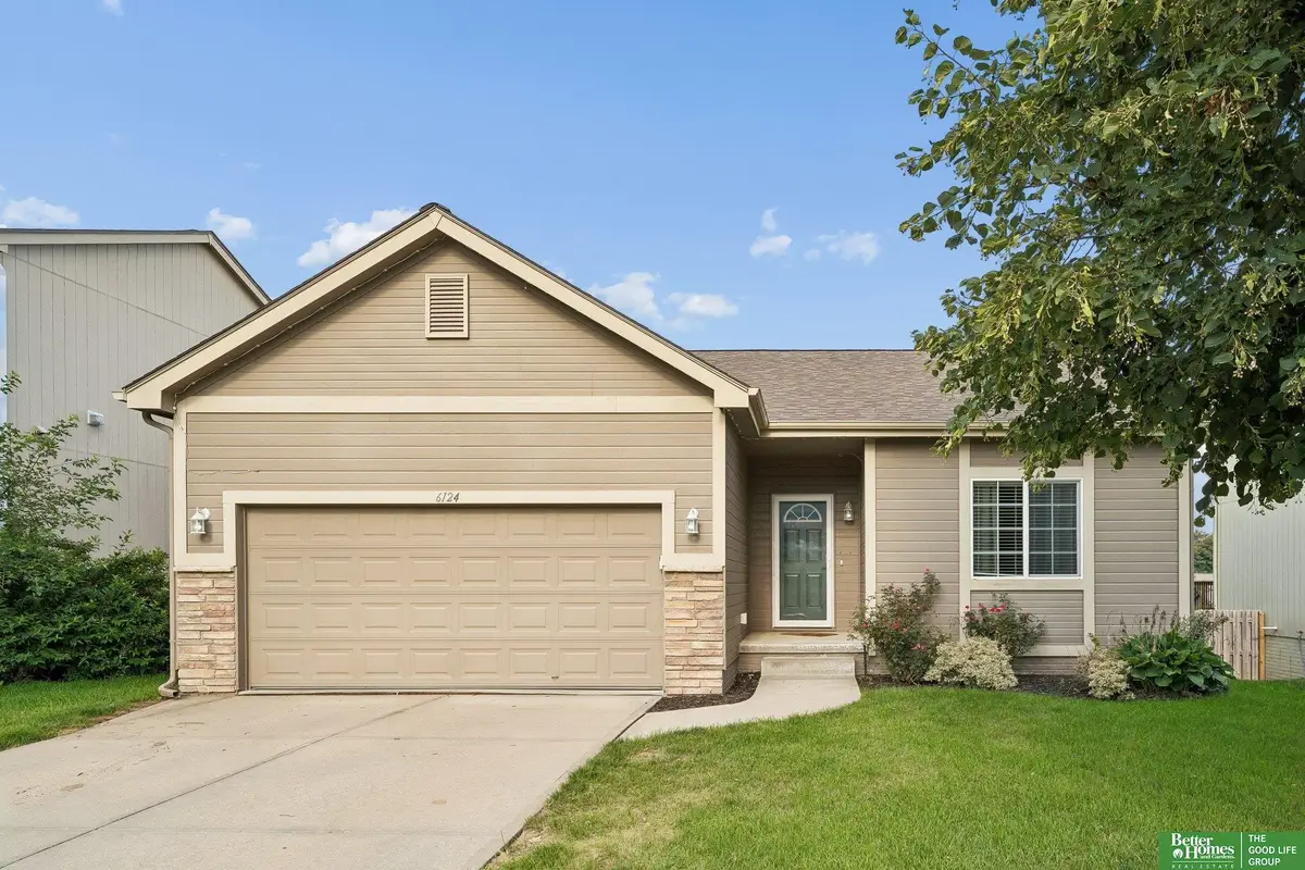 6124 S 189th Avenue, Omaha, NE 68135 - #1
