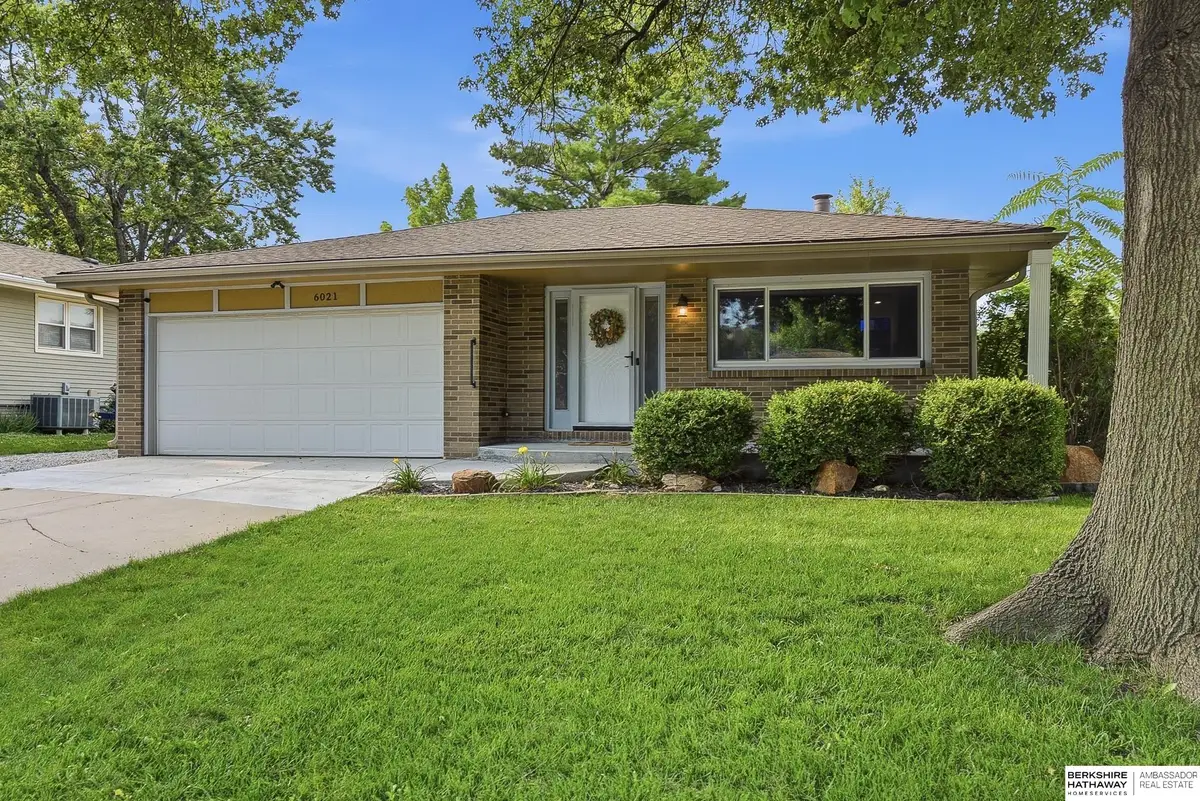 6021 Skylark Lane, Lincoln, NE 68516 - #1