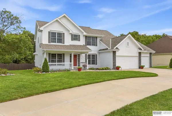 11909 S 47 Street, Papillion, NE 68133