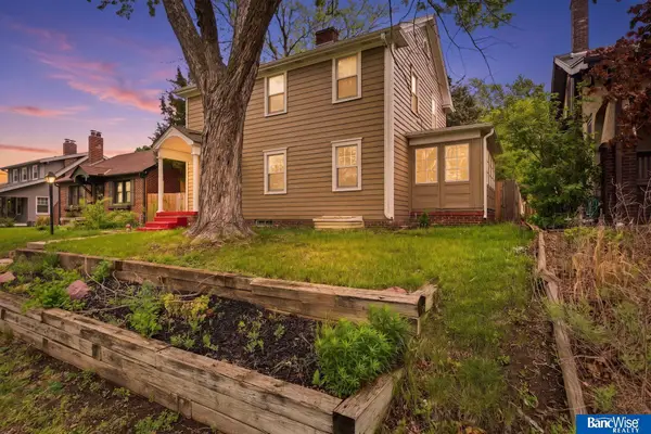 2740 S 13 Street, Lincoln, NE 68502