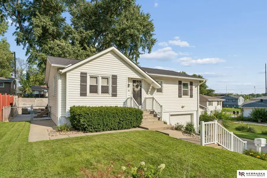 2818 S 117th Street, Omaha, NE 68144 - #2