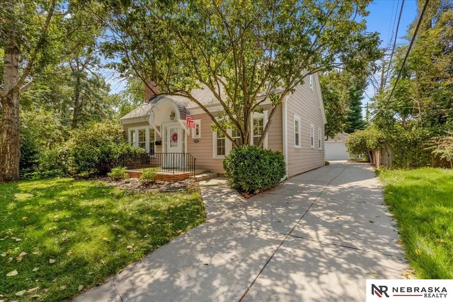 2929 Cedar Avenue, Lincoln, NE 68502 - #2