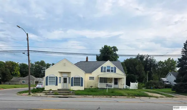 601 W Court Street, Beatrice, NE 68310