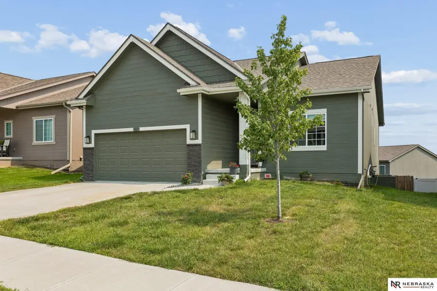 7813 N 149 Street, Bennington, NE 68007 - #2
