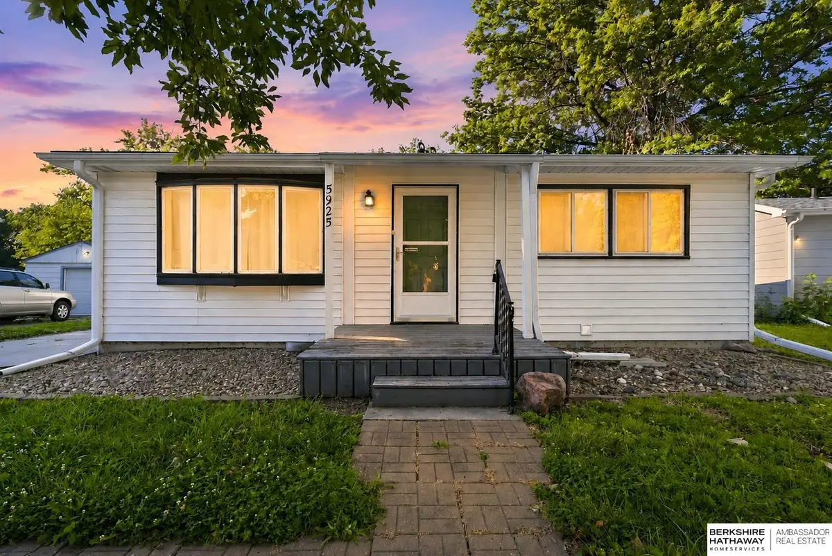 5925 Tangeman Terrace, Lincoln, NE 68505 - #1