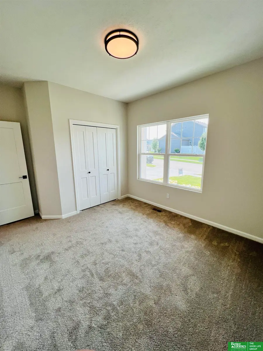 17605 Willit Street, Bennington, NE 68007 - #2