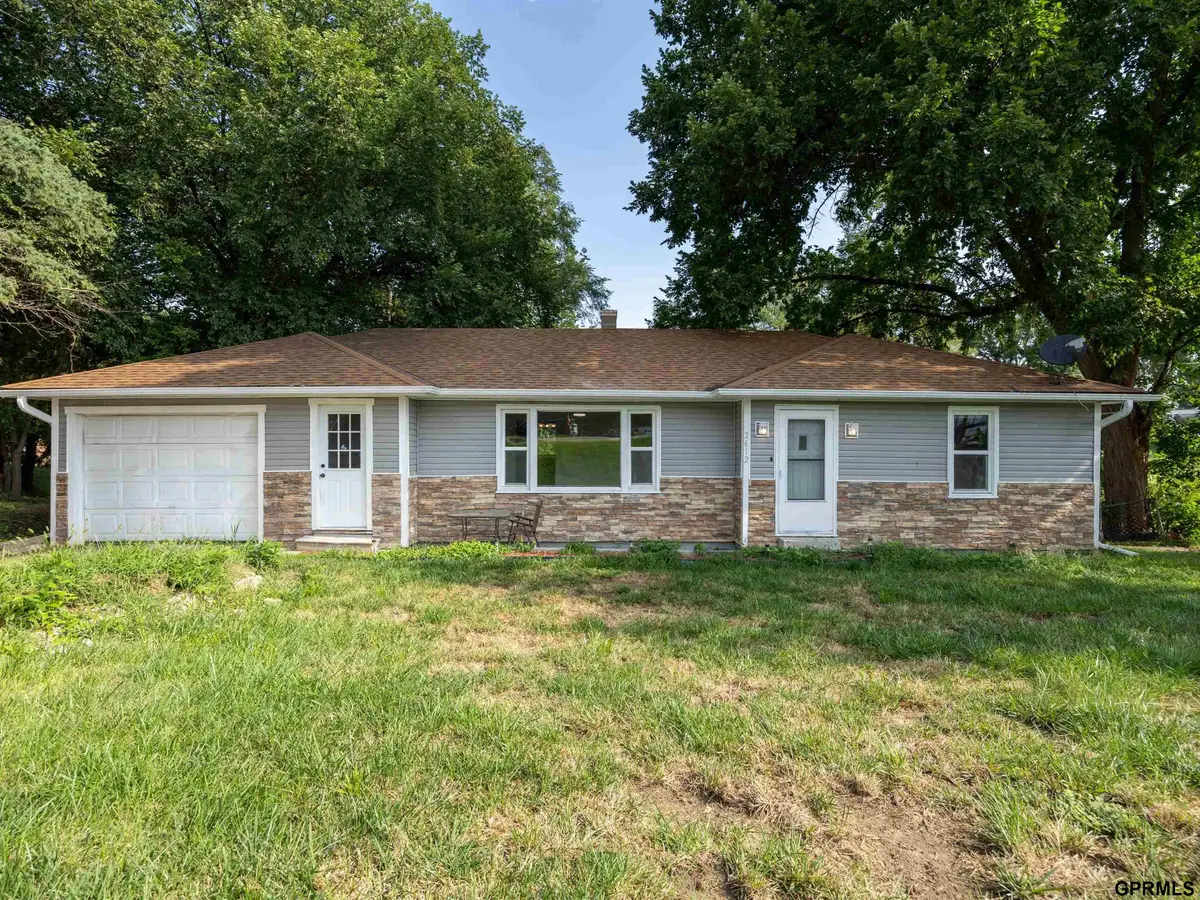 2612 W Chandler Road, Bellevue, NE 68147 - #1