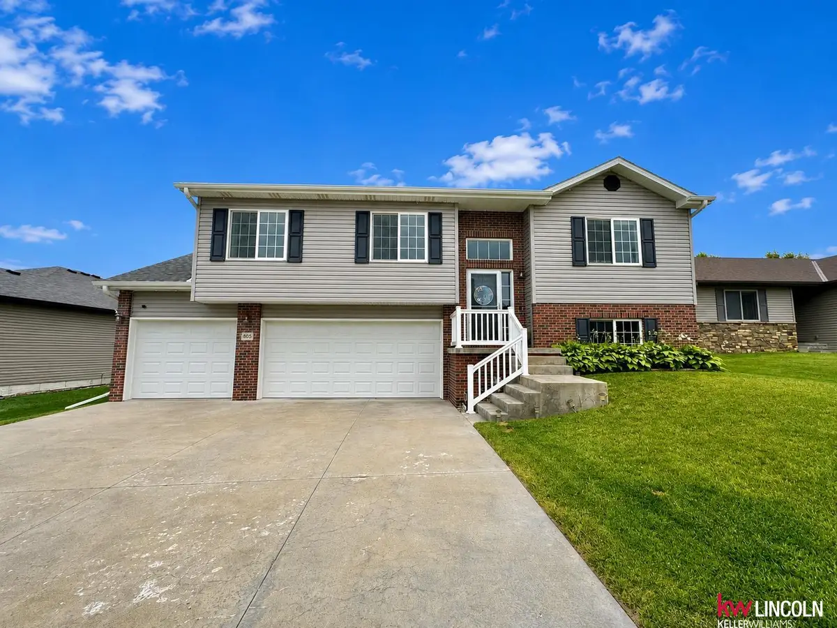 8015 Mandalay Drive, Lincoln, NE 68516 - #1