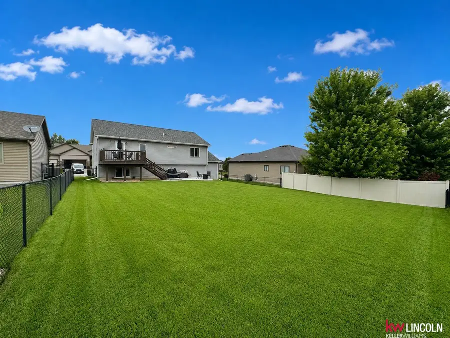 8015 Mandalay Drive, Lincoln, NE 68516 - #3