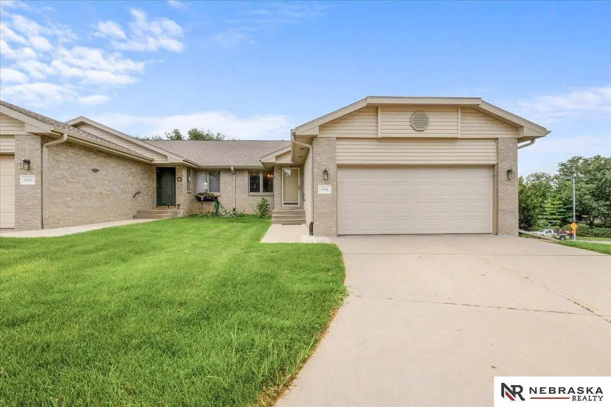 8041 Arrow Ridge Road, Lincoln, NE 68506 - #1